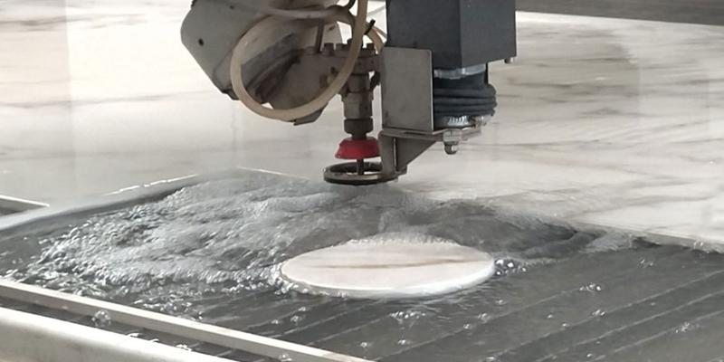 Bezpieczeństwo przy cięciu ścian