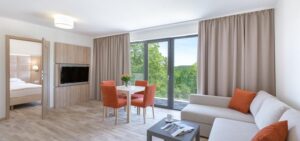 Odkrywając apartamenty typu deluxe: co oznaczają ich cechy i luksusowe udogodnienia?