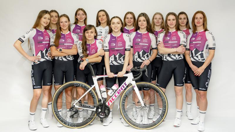 Zarządzanie projektami i współpraca zespołu